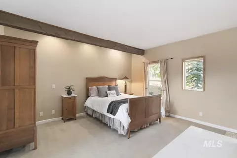 Bedroom - 1610 Pine Lake Ranch Dr, Cascade, ID 83611 photo 1 of 4