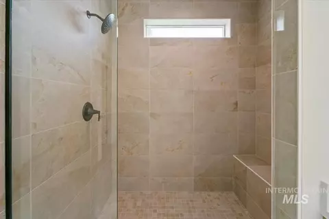 Bath - 6734 W Sollas Dr, Eagle, ID 83616 photo 4 of 6
