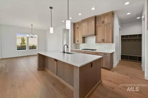 Kitchen - 6734 W Sollas Dr, Eagle, ID 83616 photo 2 of 4