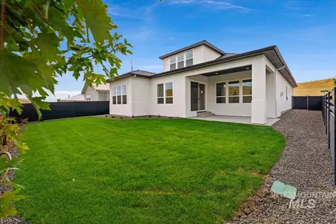 Exterior - 6734 W Sollas Dr, Eagle, ID 83616 photo 7 of 10