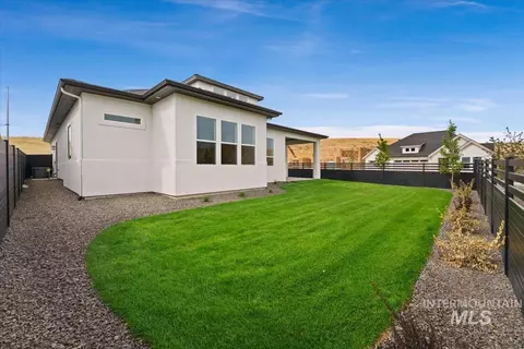 Exterior - 6734 W Sollas Dr, Eagle, ID 83616 photo 8 of 10