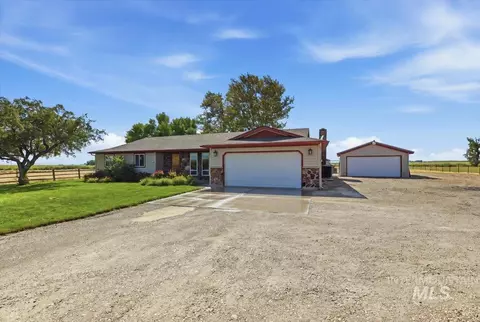 Exterior - 26201 Hop Rd, Caldwell, ID 83607 photo 2 of 11