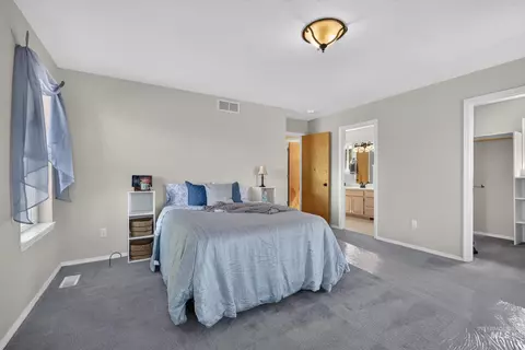 Bedroom - 334 E Danskin Dr, Boise, ID 83716 photo 2 of 3