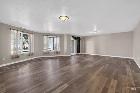 Living - 334 E Danskin Dr, Boise, ID 83716 photo 5 of 5