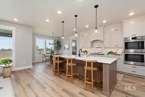Kitchen - 2278 N Palaestra Ave, Eagle, ID 83616 photo 1 of 3