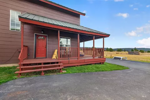 Exterior - Undisclosed, Mccall, ID 83638 photo 4 of 5