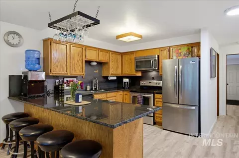 Kitchen - 1630 Davis Ave #E 36, Mccall, ID 83638 photo 2 of 3