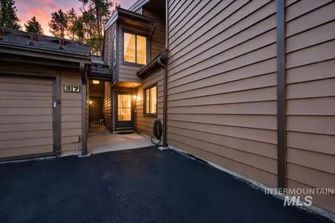 Exterior - 1630 Davis Ave #E 36, Mccall, ID 83638 photo 1 of 5