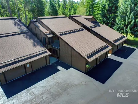 Exterior - 1630 Davis Ave #E 36, Mccall, ID 83638 photo 4 of 5