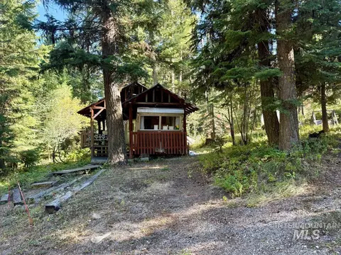 427 Doriann Dr, Cascade, ID 83611 photo 4