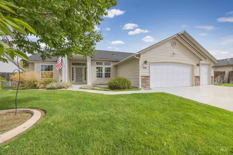 Exterior - 440 E Northridge Dr, Kuna, ID 83634 photo 5 of 5