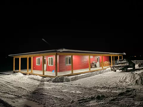 Exterior - 2115 Kilborn Ln, Mesa, ID 83643 photo 7 of 7