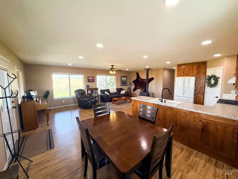 Dining - 2115 Kilborn Ln, Mesa, ID 83643 photo 1 of 1