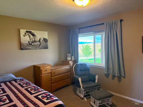 Bedroom - 2115 Kilborn Ln, Mesa, ID 83643 photo 3 of 3
