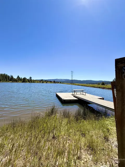 185 Lantern Way, Cascade, ID 83611 photo 5
