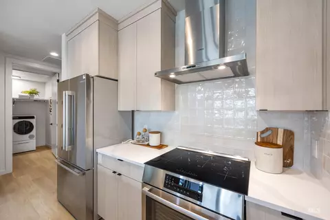 Kitchen - 4430 E Haystack St #101, Boise, ID 83716 photo 5 of 7