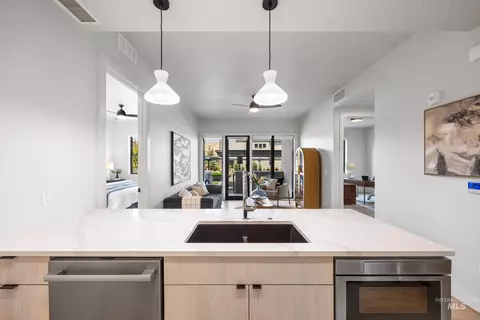 Kitchen - 4430 E Haystack St #101, Boise, ID 83716 photo 6 of 7