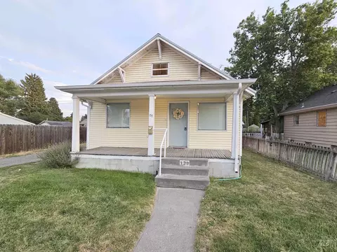 130 E 17th St, Idaho Falls, ID 83404
