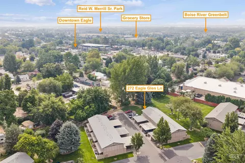 View/Area - 272 N Eagle Glen Ln, Eagle, ID 83616 photo 1 of 6