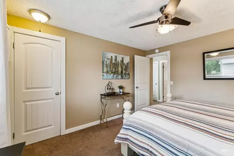 Bedroom - 272 N Eagle Glen Ln, Eagle, ID 83616 photo 6 of 6