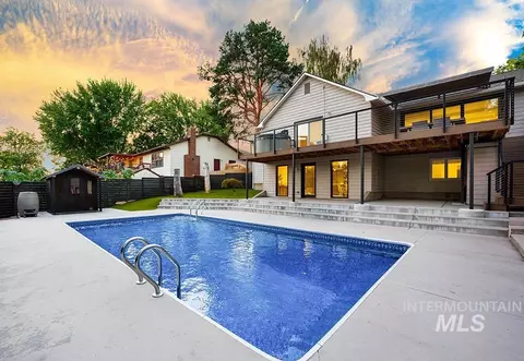 Exterior - 2501 E Parkside Dr, Boise, ID 83712 photo 6 of 6