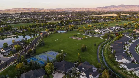 View/Area - 1345 N Triathlon Ave, Eagle, ID 83616 photo 4 of 8