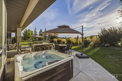 Exterior - 1345 N Triathlon Ave, Eagle, ID 83616 photo 5 of 11