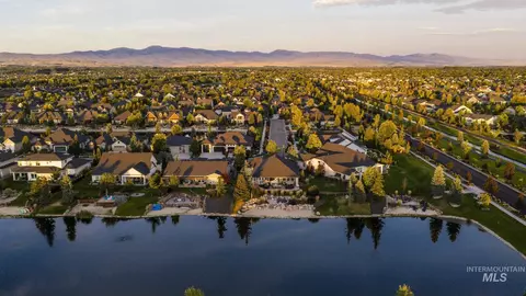 View/Area - 1345 N Triathlon Ave, Eagle, ID 83616 photo 1 of 8
