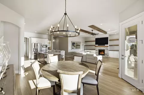 Dining - 1345 N Triathlon Ave, Eagle, ID 83616 photo 2 of 4