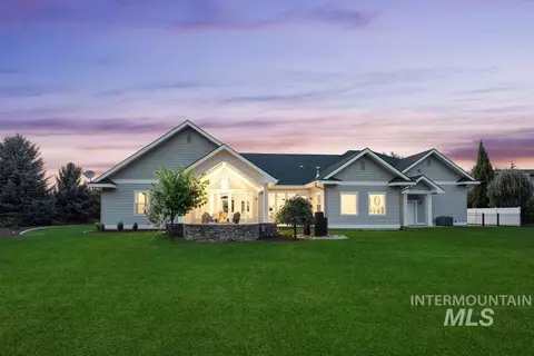 Exterior - 2849 W Chartwell Dr, Eagle, ID 83616 photo 7 of 7