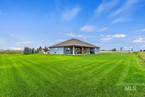 Exterior - 377 Skyline Dr, Rupert, ID 83350 photo 8 of 10