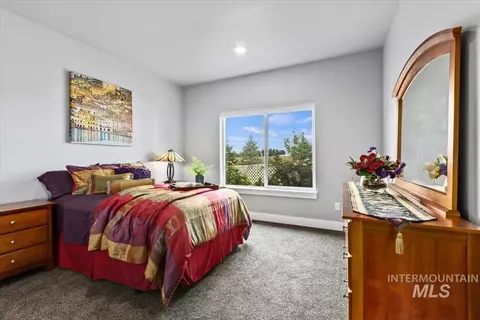 Bedroom - 377 Skyline Dr, Rupert, ID 83350 photo 3 of 4
