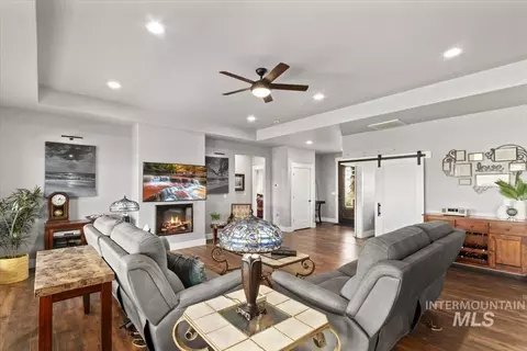 Living - 377 Skyline Dr, Rupert, ID 83350 photo 1 of 1