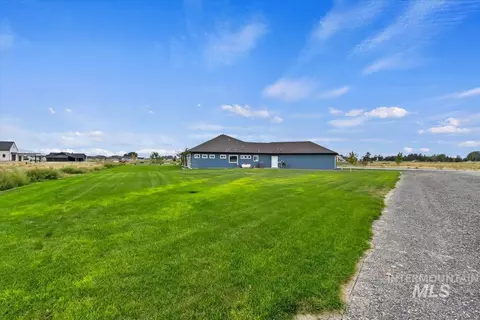Exterior - 377 Skyline Dr, Rupert, ID 83350 photo 9 of 10