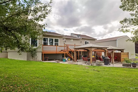 Exterior - 216 W Ranch View Dr, Jerome, ID 83338 photo 5 of 8