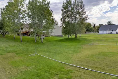 Exterior - 216 W Ranch View Dr, Jerome, ID 83338 photo 7 of 8