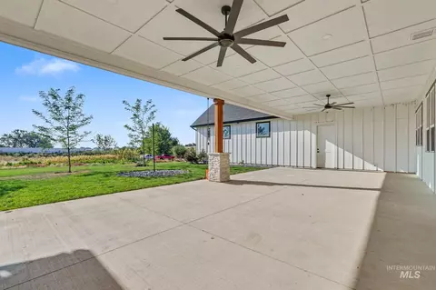 Exterior - 23871 Legends Ln, Caldwell, ID 83607 photo 5 of 9