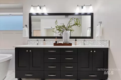 Bath - 7390 W Corinthia St, Eagle, ID 83616 photo 2 of 6