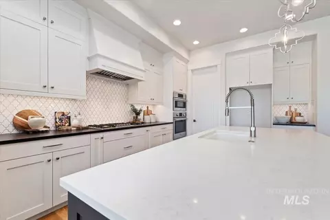 Kitchen - 7390 W Corinthia St, Eagle, ID 83616 photo 3 of 6