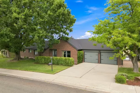 Exterior - 2256 E Table Rock Rd, Boise, ID 83712 photo 1 of 8