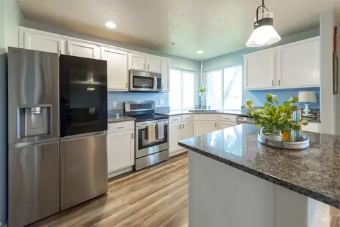 Kitchen - 858 E Limestone St, Kuna, ID 83634 photo 2 of 3