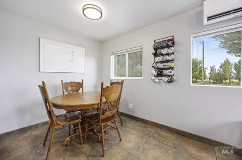 Dining - 3444 N 4500 E, Murtaugh, ID 83344 photo 1 of 1