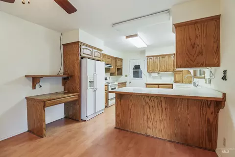 Kitchen - 631 E 18th St, Burley, ID 83318 photo 3 of 4