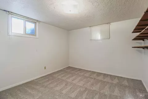 Bedroom - 631 E 18th St, Burley, ID 83318 photo 3 of 3
