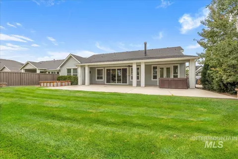 Exterior - 1768 N Annadale Way, Eagle, ID 83616 photo 5 of 10