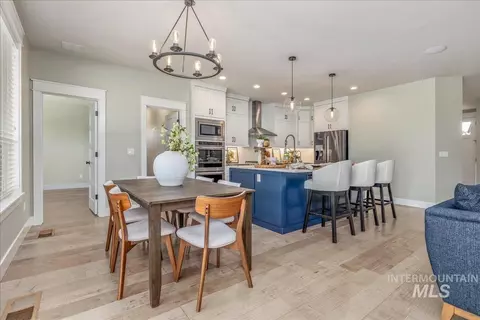 Dining - 1768 N Annadale Way, Eagle, ID 83616 photo 1 of 3