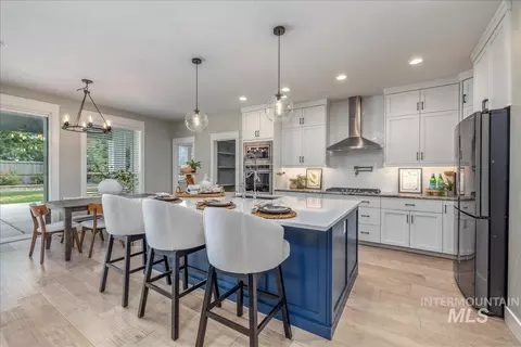 Kitchen - 1768 N Annadale Way, Eagle, ID 83616 photo 2 of 4