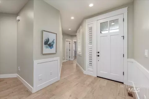Entry Way - 1768 N Annadale Way, Eagle, ID 83616 photo 1 of 4