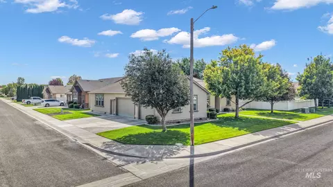View/Area - 2002 Park View Dr, Twin Falls, ID 83301 photo 1 of 5