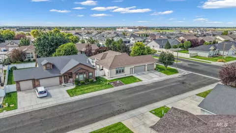View/Area - 2002 Park View Dr, Twin Falls, ID 83301 photo 4 of 5
